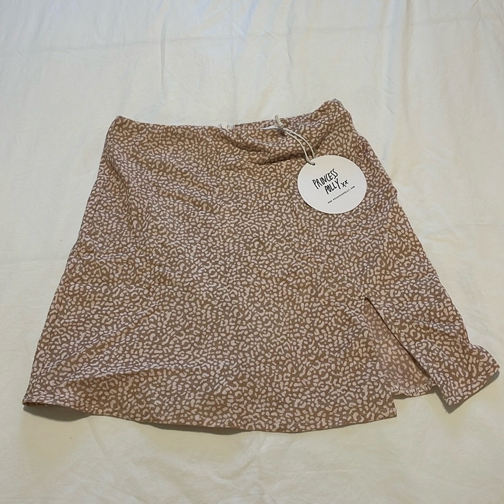 Tag still on - Princess Polly Skirt - Eloise Mini Skirt, Light Pink/Beige. US 4